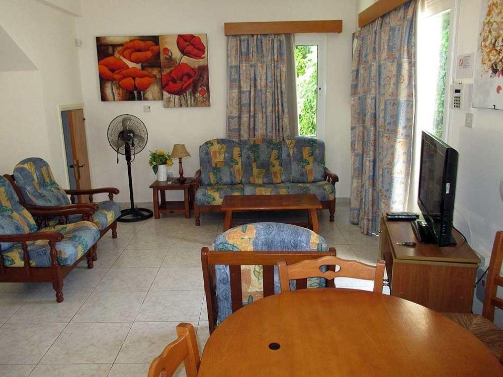 Rododafni Villas Klorakas Extérieur photo