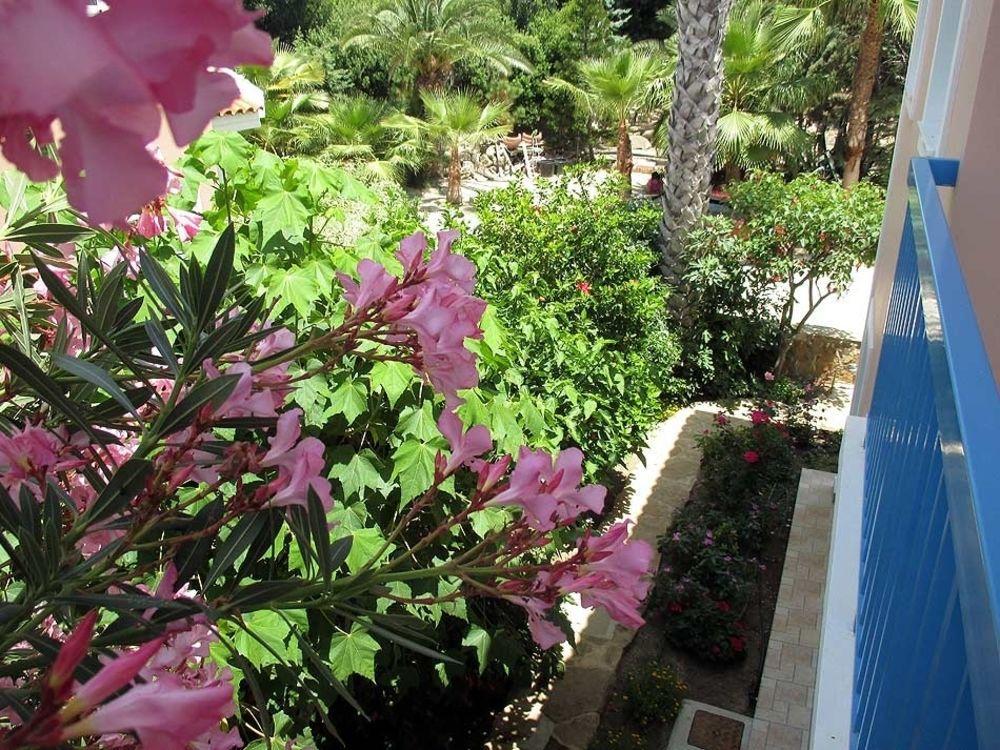 Rododafni Villas Klorakas Extérieur photo