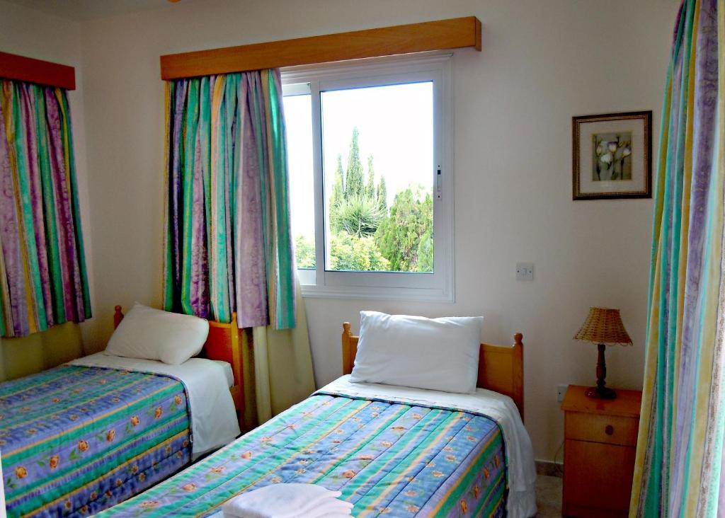 Rododafni Villas Klorakas Chambre photo