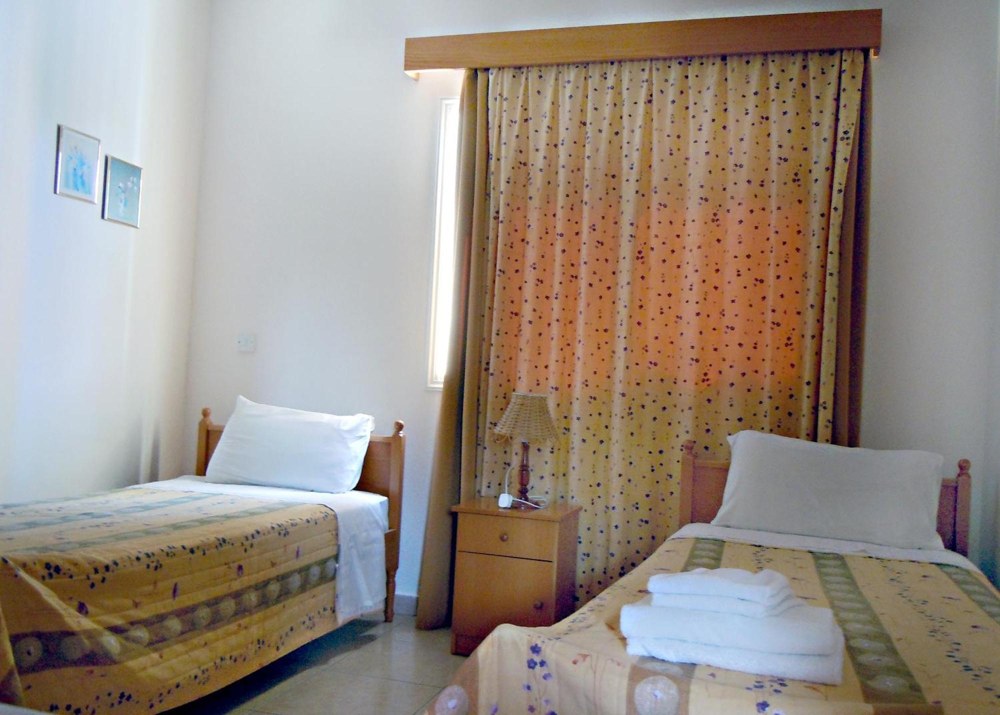 Rododafni Villas Klorakas Extérieur photo